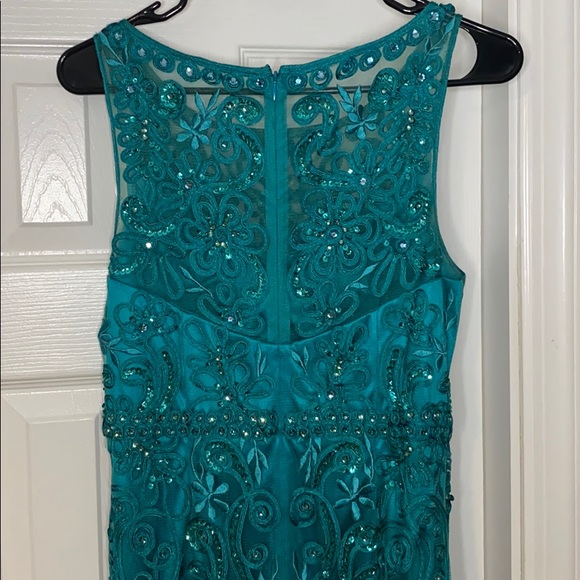 Camille la vie Emerald Evening Dress - Picture 4 of 7